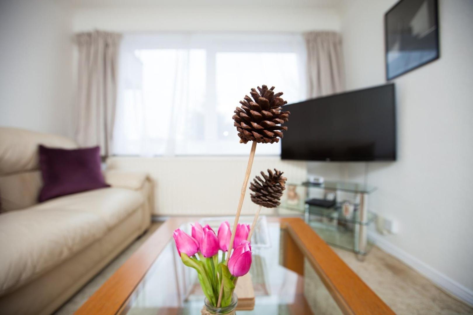 Appartamento Guestready - Spacious 2Br Flat In Peaceful Hove Esterno foto